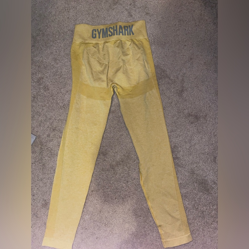 Yellow gymshark leggings